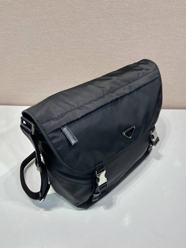Prada Black shoulder bag — 1:1 Replica