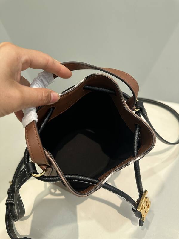 Burberry Brown shoulder bag — Premium Replica
