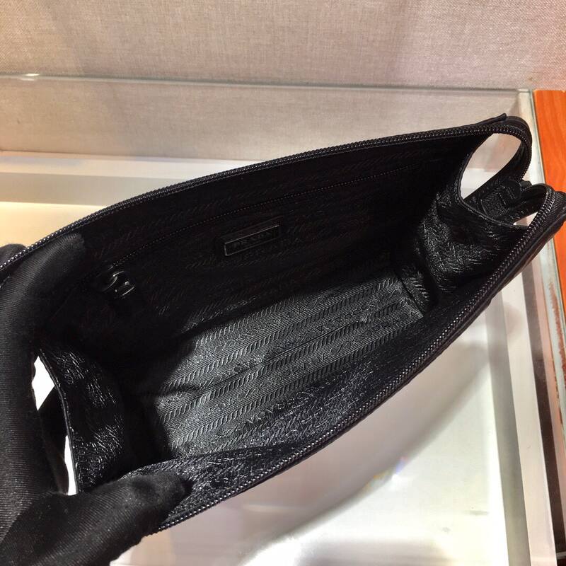 Prada Black shoulder bag — Top Quality Replica