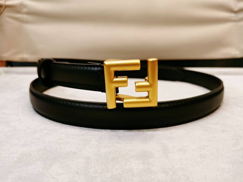 Fendi shoulder bag — Premium Replica