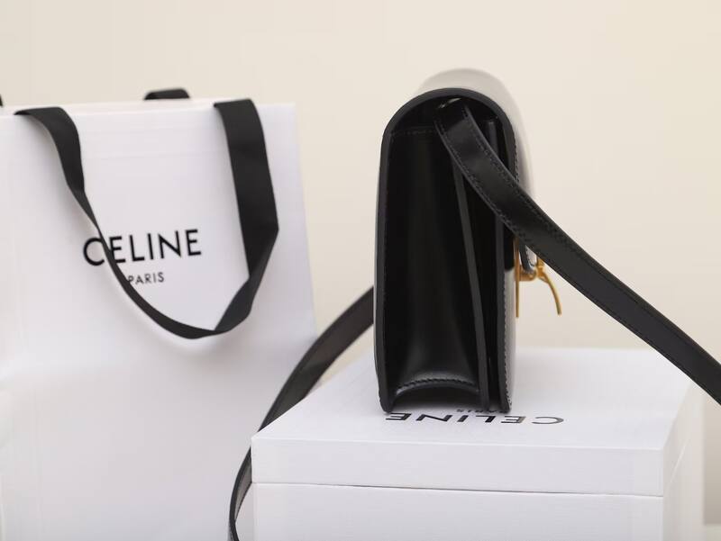 Celine shoulder bag — AAA Quality Replica