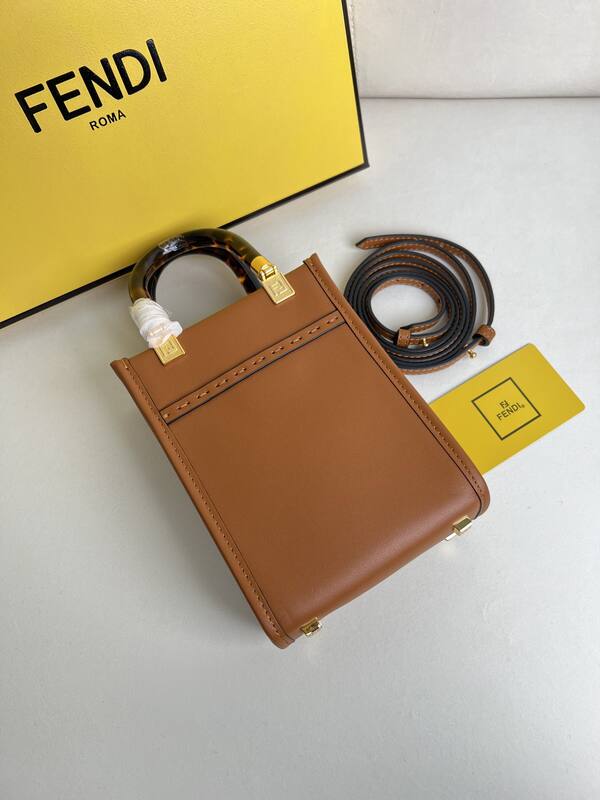 Fendi shoulder bag — AAA Quality Replica