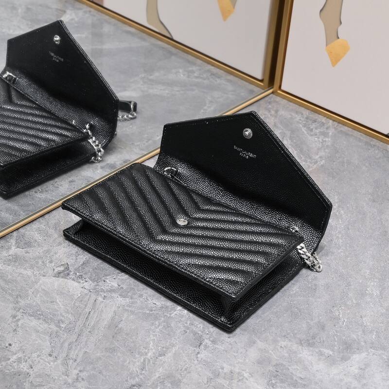 Saint Laurent Monogram Envelope Black 20 17 crossbody — AAA Quality Replica