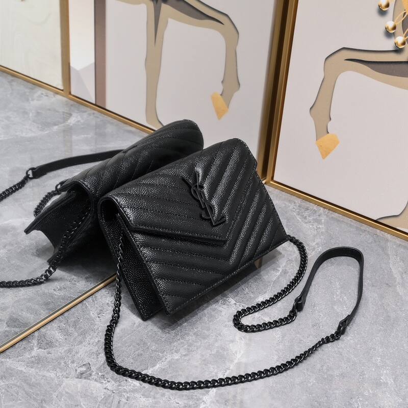 Saint Laurent LouLou Black 20 17 crossbody — Top Quality Replica