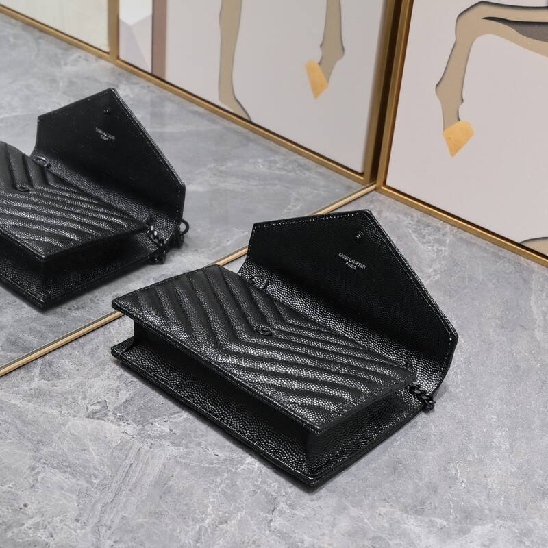 Saint Laurent LouLou Black 20 17 crossbody — Top Quality Replica