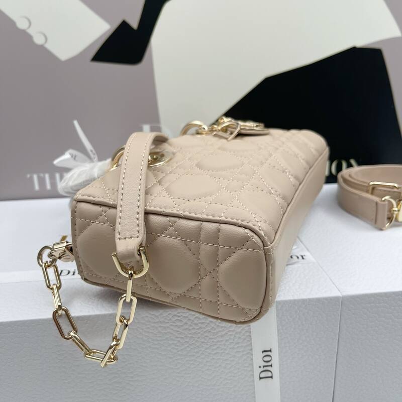 Dior Lady D-Joy Pink Beige shoulder — AAA Quality Replica