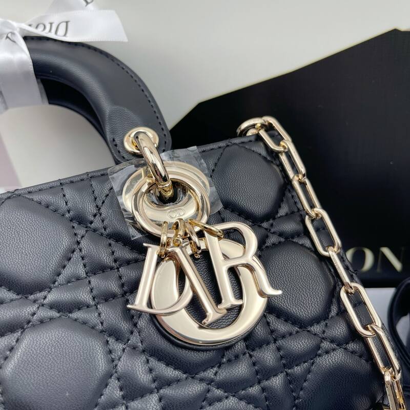 Dior Lady D-Joy Black shoulder — Top Quality Replica