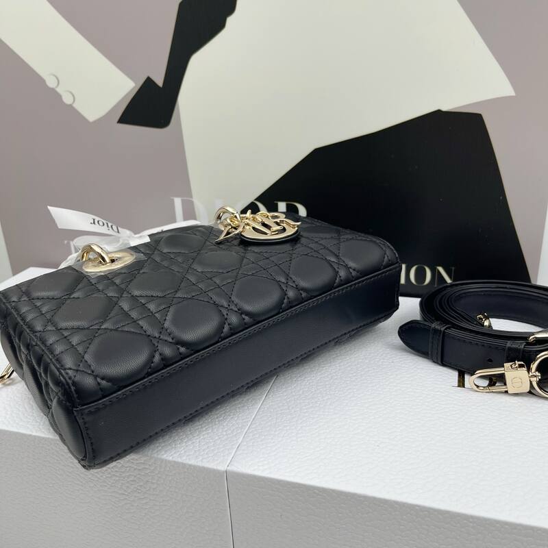 Dior Lady D-Joy Black shoulder — Top Quality Replica