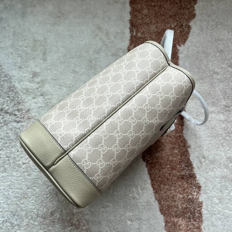 Gucci Beige GG canvas tote — Top Quality Replica