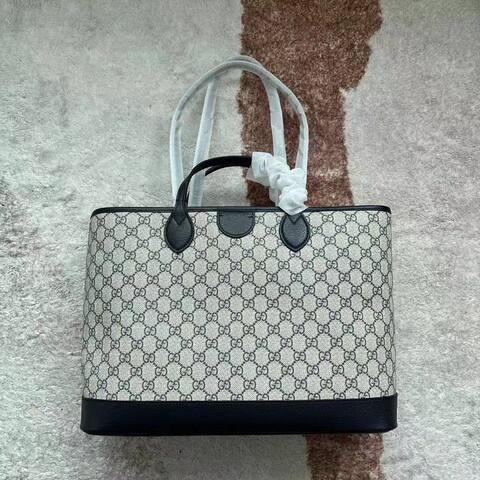 Gucci Beige Ebony GG Supreme with Black leather trim tote 1 1 Replica