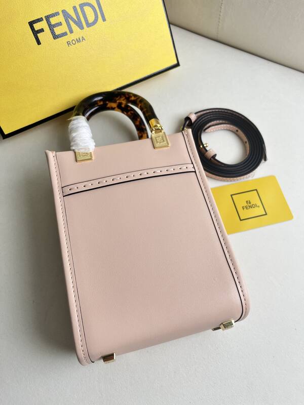 Fendi shoulder bag — Top Quality Replica