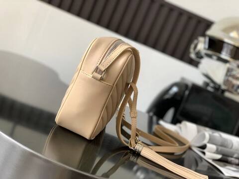 Saint Laurent everyday 1 1 Replica