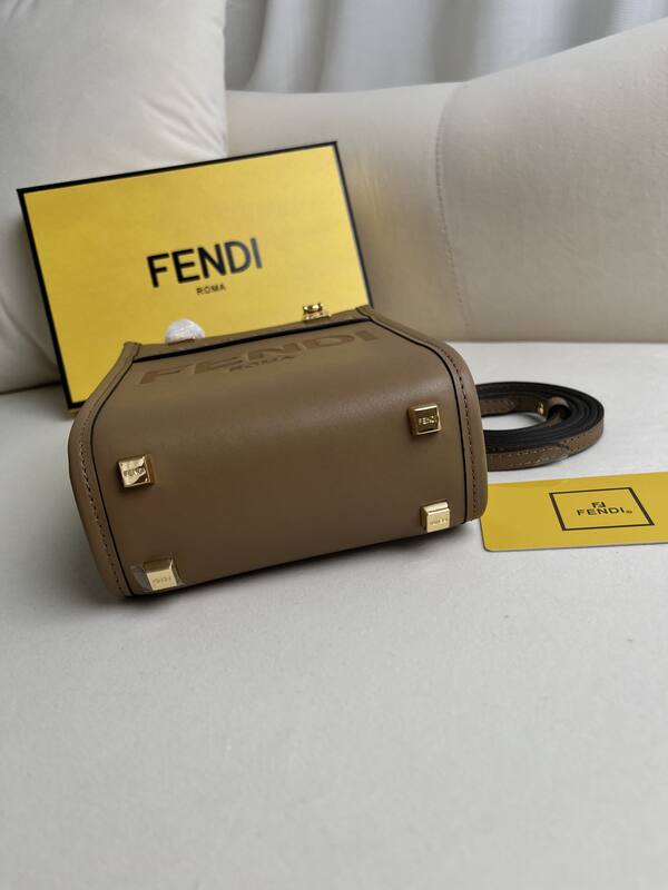 Fendi shoulder bag — Premium Replica