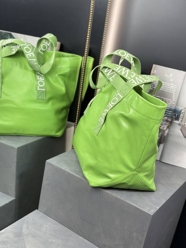 Loewe Red shoulder bag — 1:1 Replica