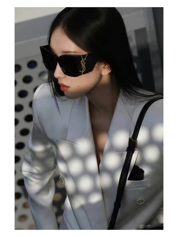 Saint Laurent everyday — 1:1 Replica