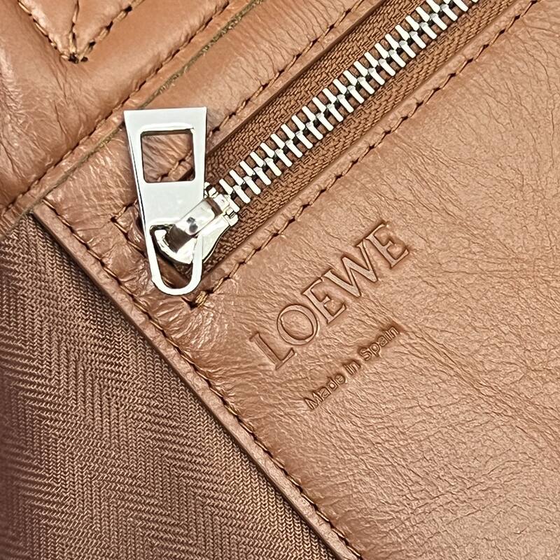 Loewe Brown shoulder bag — Premium Replica