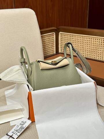Hermes Lindy Vert Amande Green crossbody Top Quality Replica