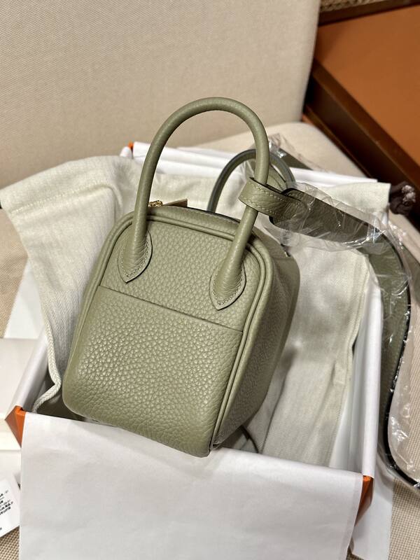 Hermes Lindy Vert Amande Green crossbody — Top Quality Replica