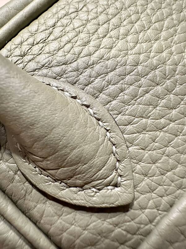 Hermes Lindy Vert Amande Green crossbody — Top Quality Replica