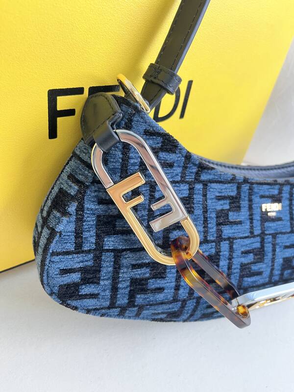 Fendi shoulder bag — 1:1 Replica