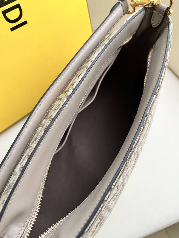 Fendi shoulder bag — Premium Replica