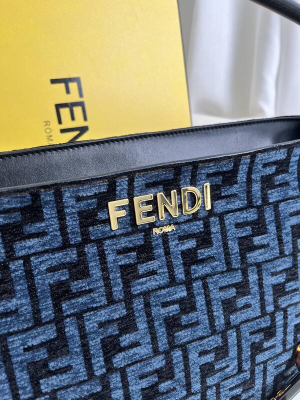 Fendi shoulder bag — Top Quality Replica