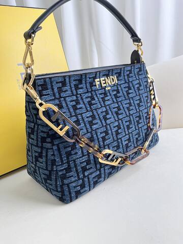 Fendi shoulder bag Top Quality Replica