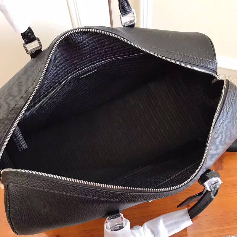 Prada Black shoulder bag — 1:1 Replica