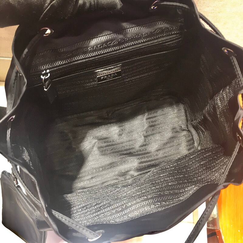 Prada Nylon black 32x30x15cm backpack — 1:1 Replica