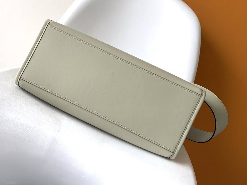 Fendi Green 30x22x12cm shoulder bag — 1:1 Replica