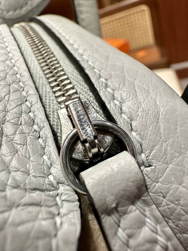 Hermes Lindy 26 Blue Pale crossbody — Premium Replica