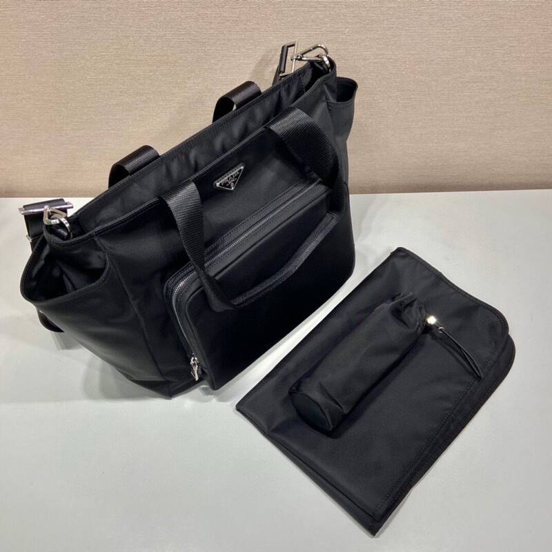 Prada Black shoulder bag — AAA Quality Replica