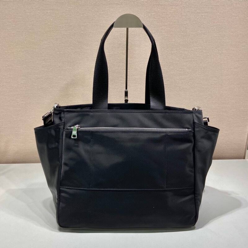 Prada Black shoulder bag — AAA Quality Replica