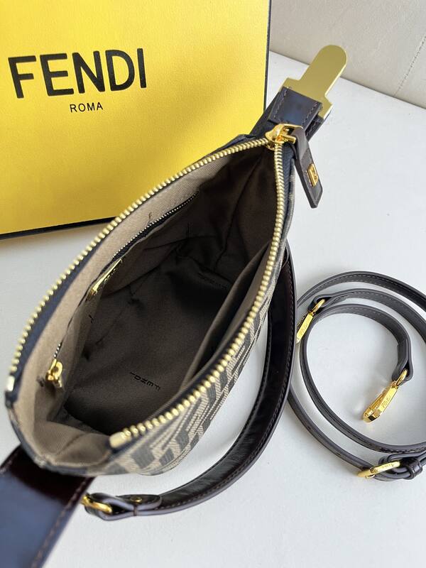 Fendi shoulder bag — AAA Quality Replica