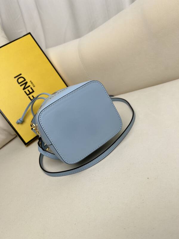 Fendi shoulder bag — Premium Replica