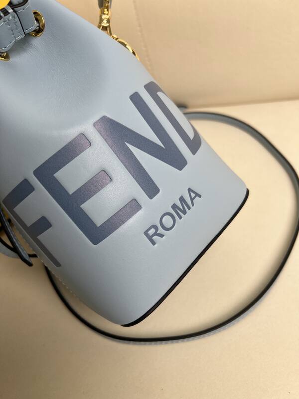 Fendi shoulder bag — Premium Replica