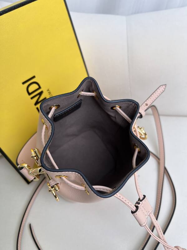 Fendi shoulder bag — Premium Replica