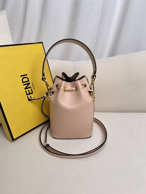 Fendi shoulder bag — Premium Replica