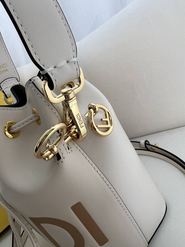 Fendi shoulder bag — AAA Quality Replica