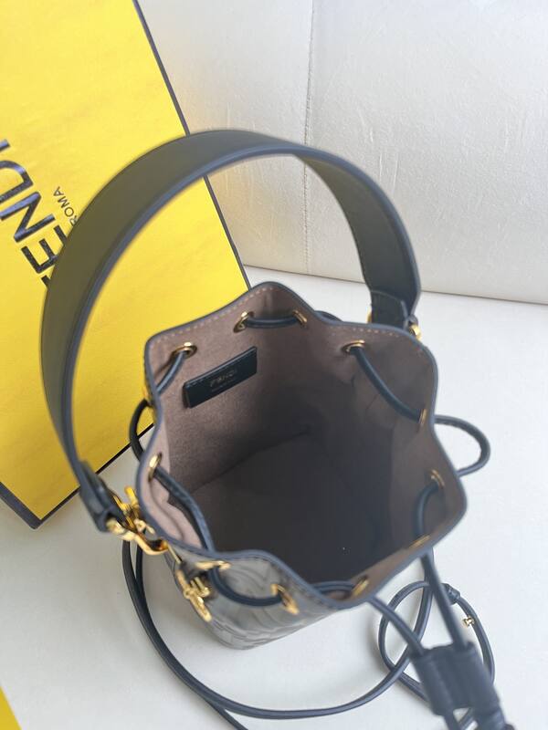 Fendi shoulder bag — Top Quality Replica