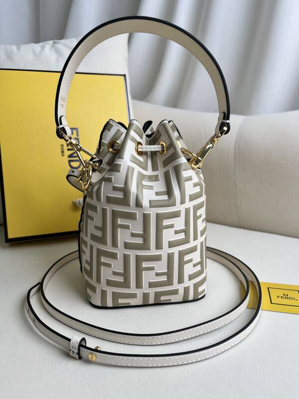 Fendi shoulder bag — Premium Replica