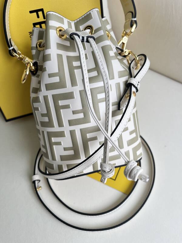 Fendi shoulder bag — Premium Replica