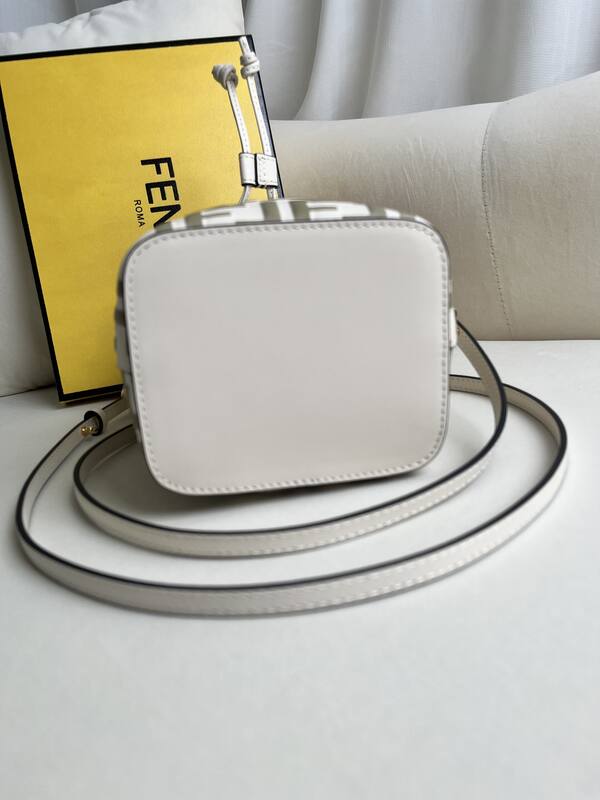 Fendi shoulder bag — Premium Replica