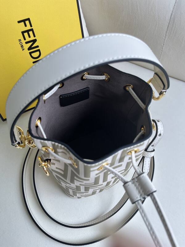 Fendi shoulder bag — Premium Replica