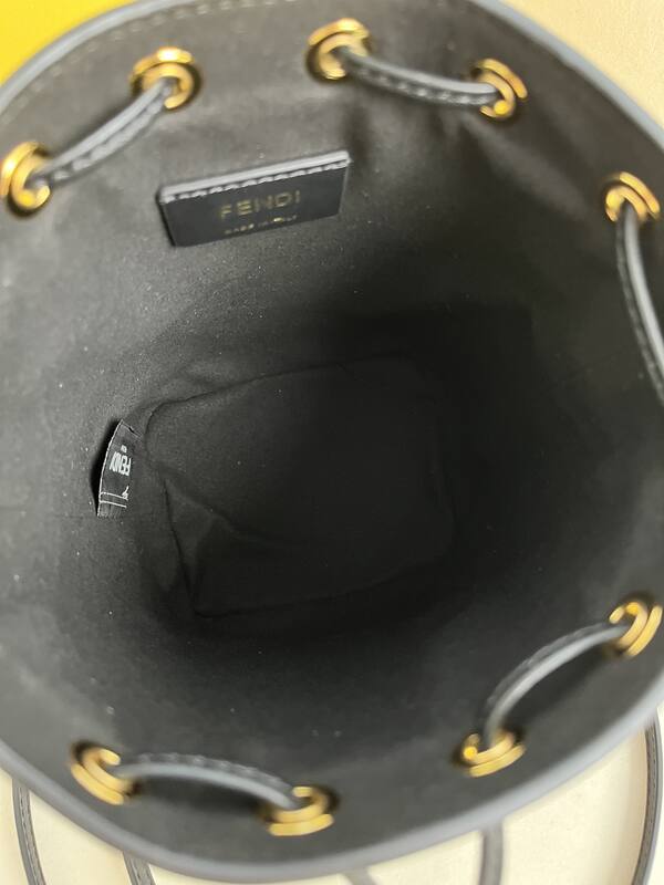 Fendi shoulder bag — 1:1 Replica