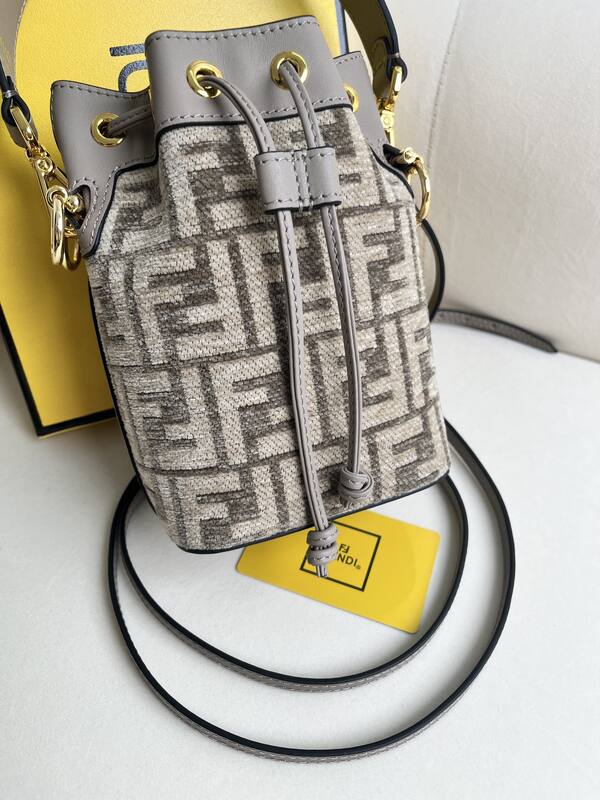 Fendi shoulder bag — AAA Quality Replica