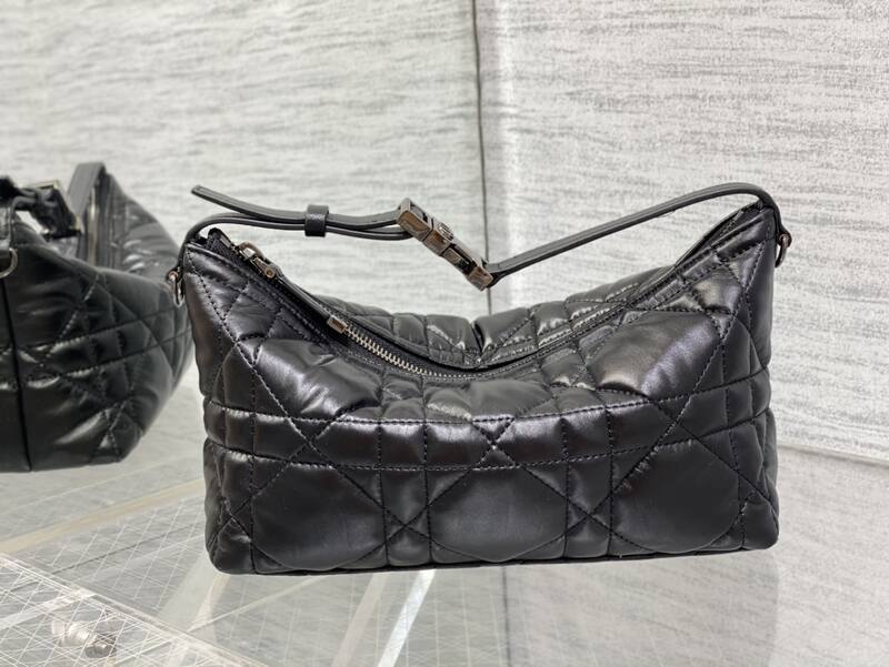 Dior Dioramour Black crossbody — AAA Quality Replica