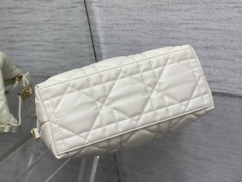 Dior White everyday — 1:1 Replica