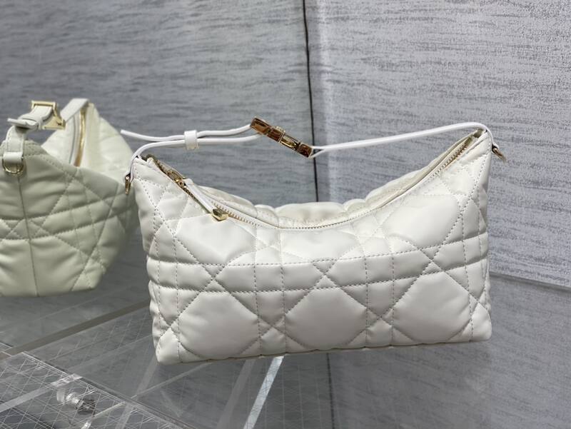 Dior White everyday — 1:1 Replica