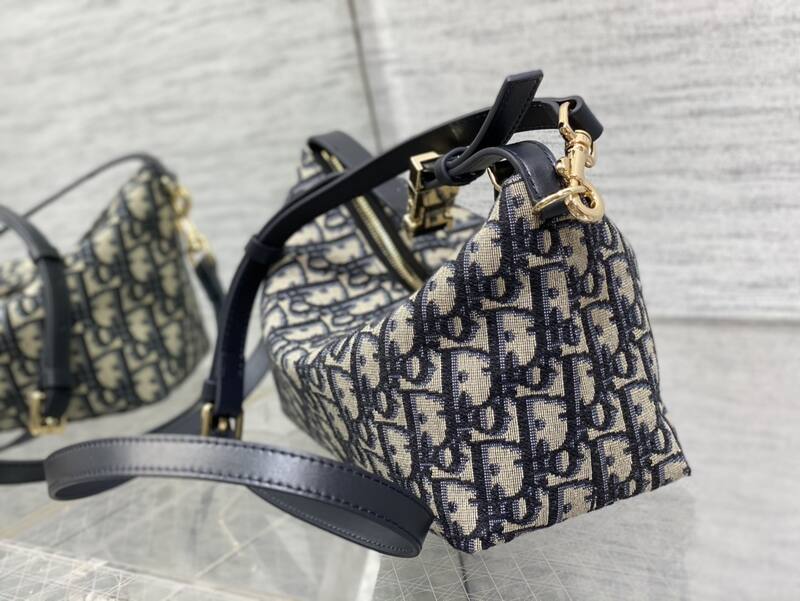Dior Oblique navy beige shoulder — Premium Replica